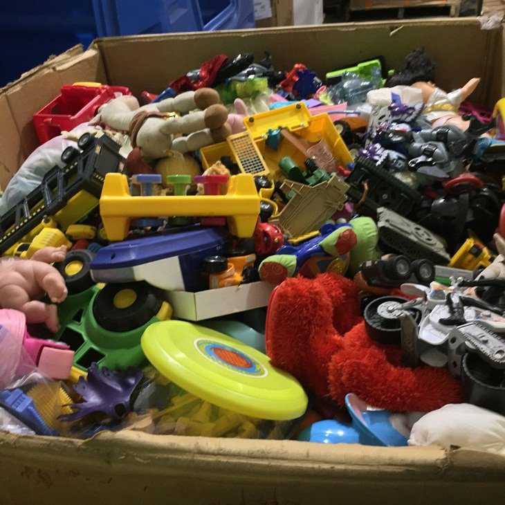 Wholesale hard used toys
