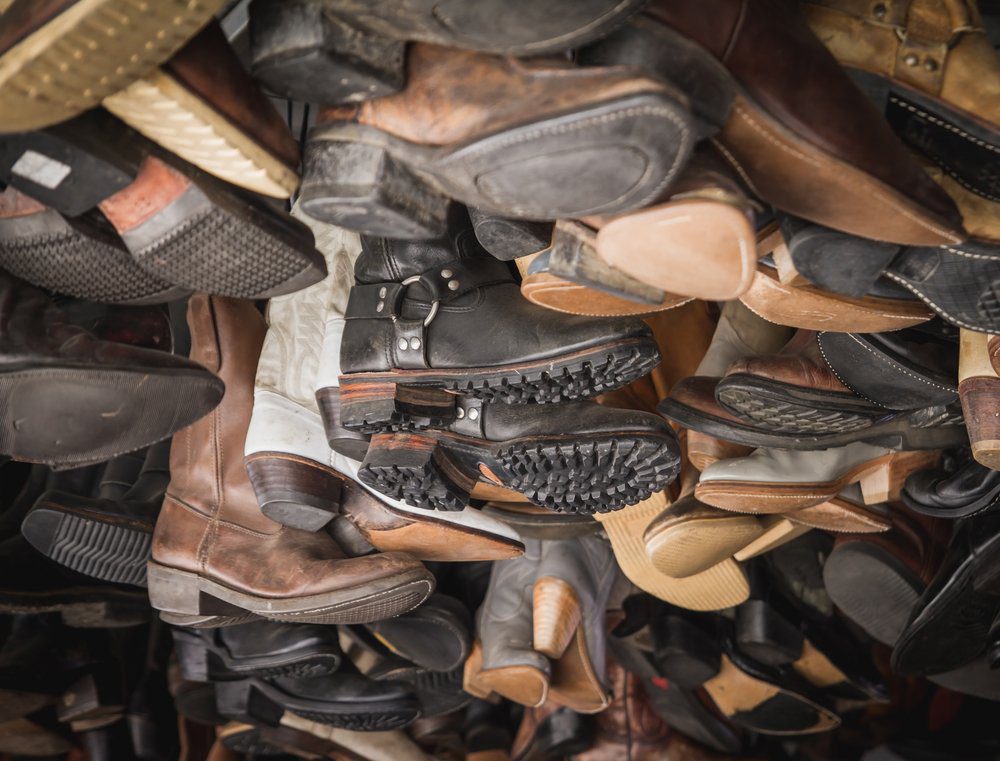 How We Sell Used Shoes as Used Clothing Brokers - Bank & Vogue